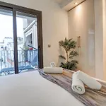 アパート Chic By Hello Homes